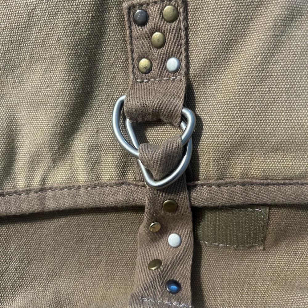 Aeropostale Tan Canvas Laptop Case - Picture 6 of 6